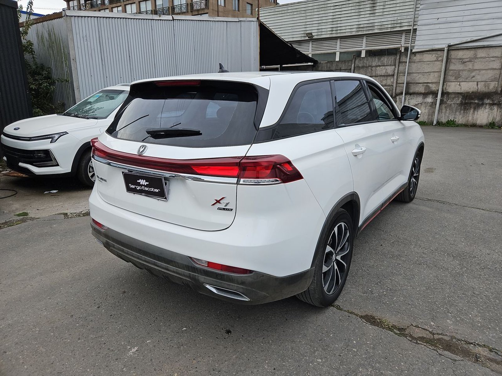 CHANGAN X7 2024 - Imagen 6 de 15