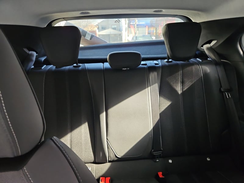 Opel MOKKA 2023 - Imagen 11 de 15