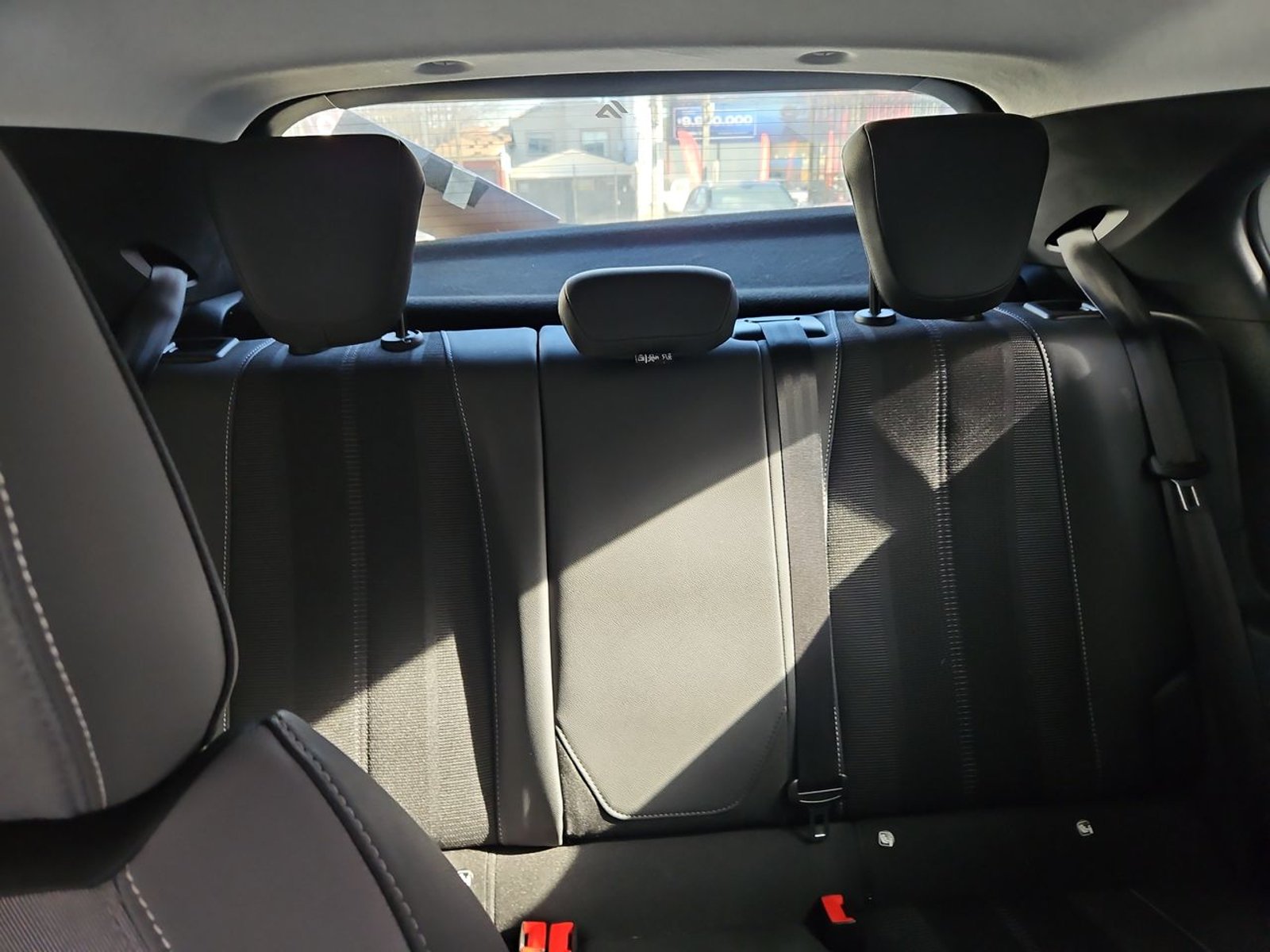 Opel MOKKA 2023 - Imagen 11 de 15