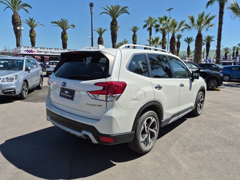 Subaru FORESTER 2023 - Imagen 8 de 15