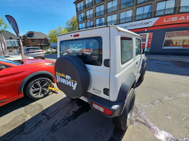 Suzuki JIMNY 2022 - Imagen 6 de 15