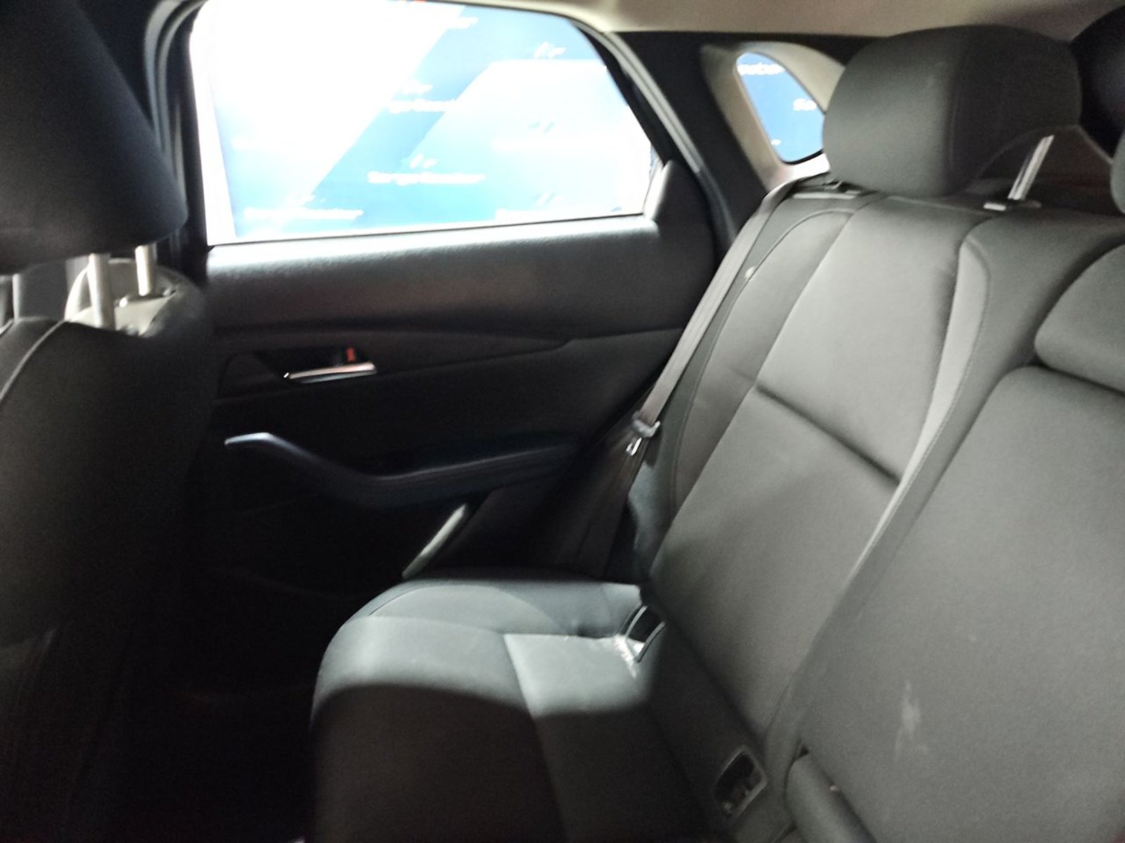 Mazda CX-30 2024 - Imagen 11 de 15