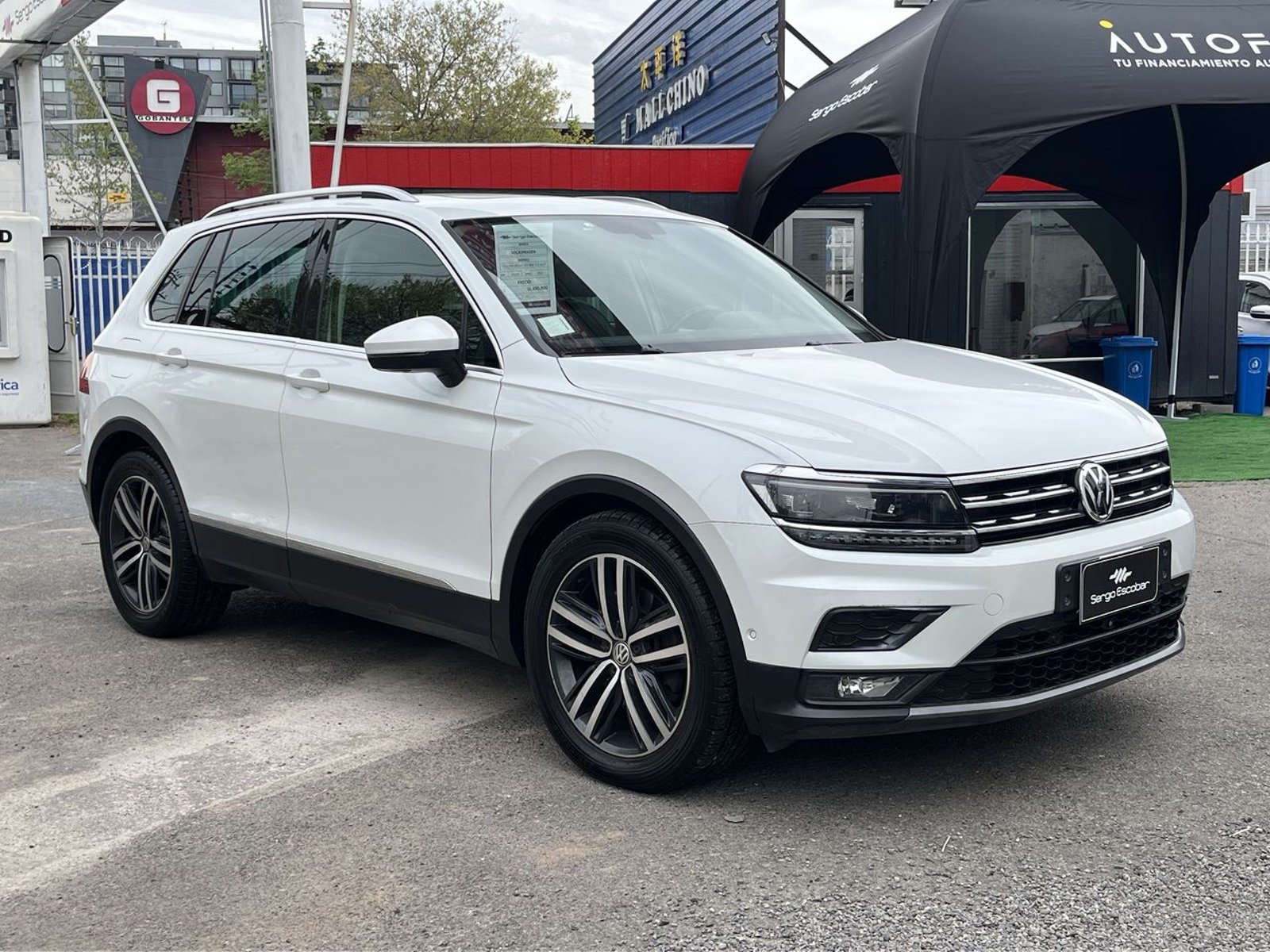 Volkswagen TIGUAN 2019 - Foto 2 de 15