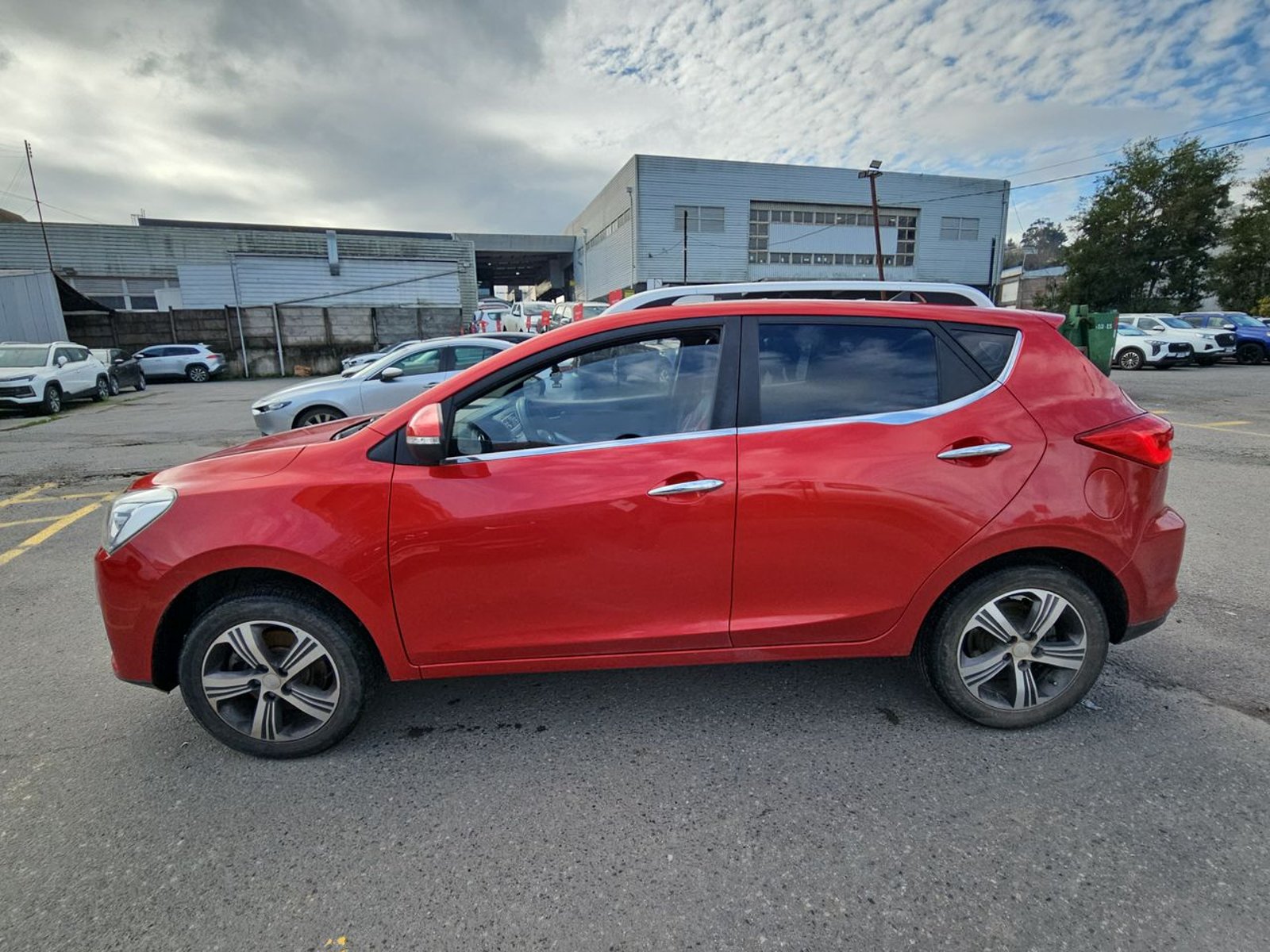 JAC JS2 2023 - Imagen 8 de 15