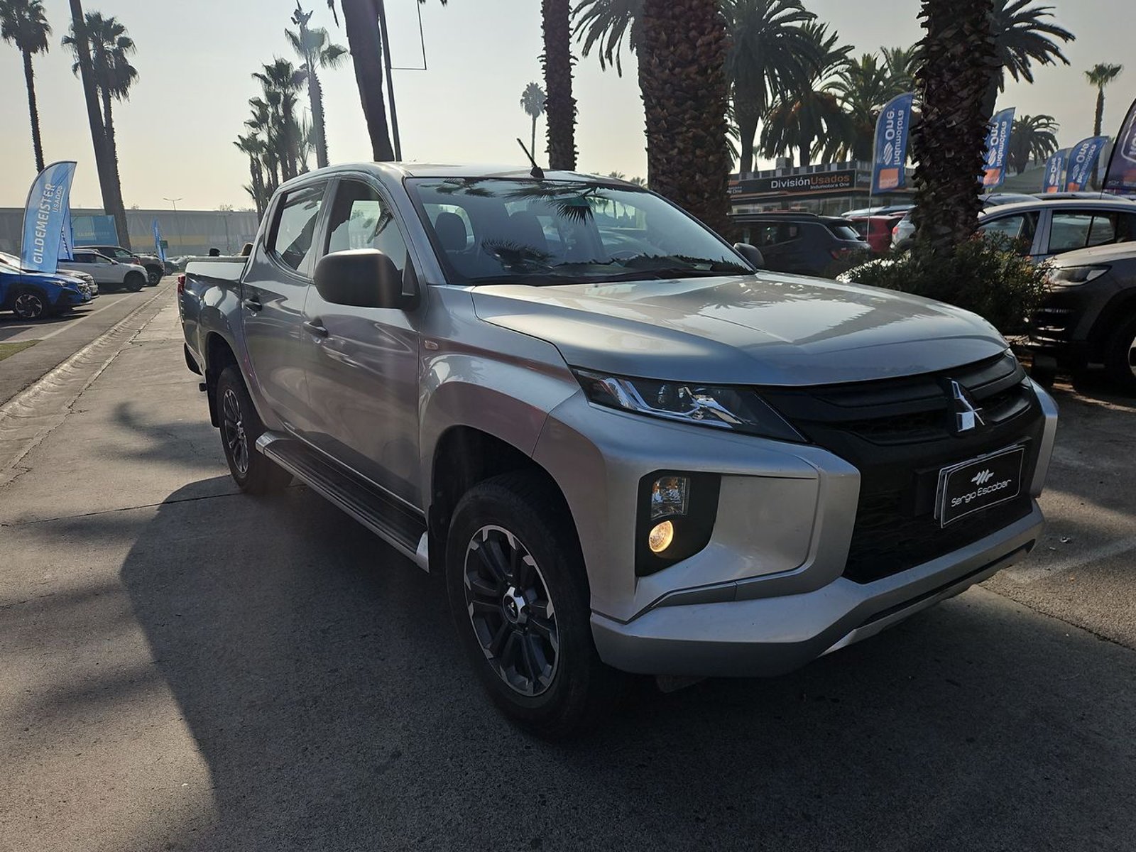 Mitsubishi L200 2024 - Foto 3 de 15