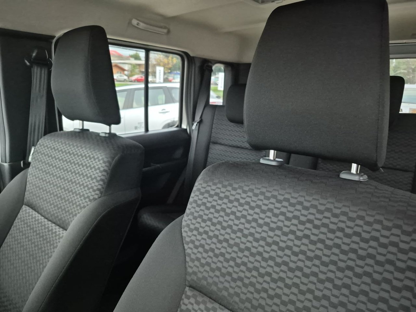 SUZUKI JIMNY 2025 - Imagen 15 de 15