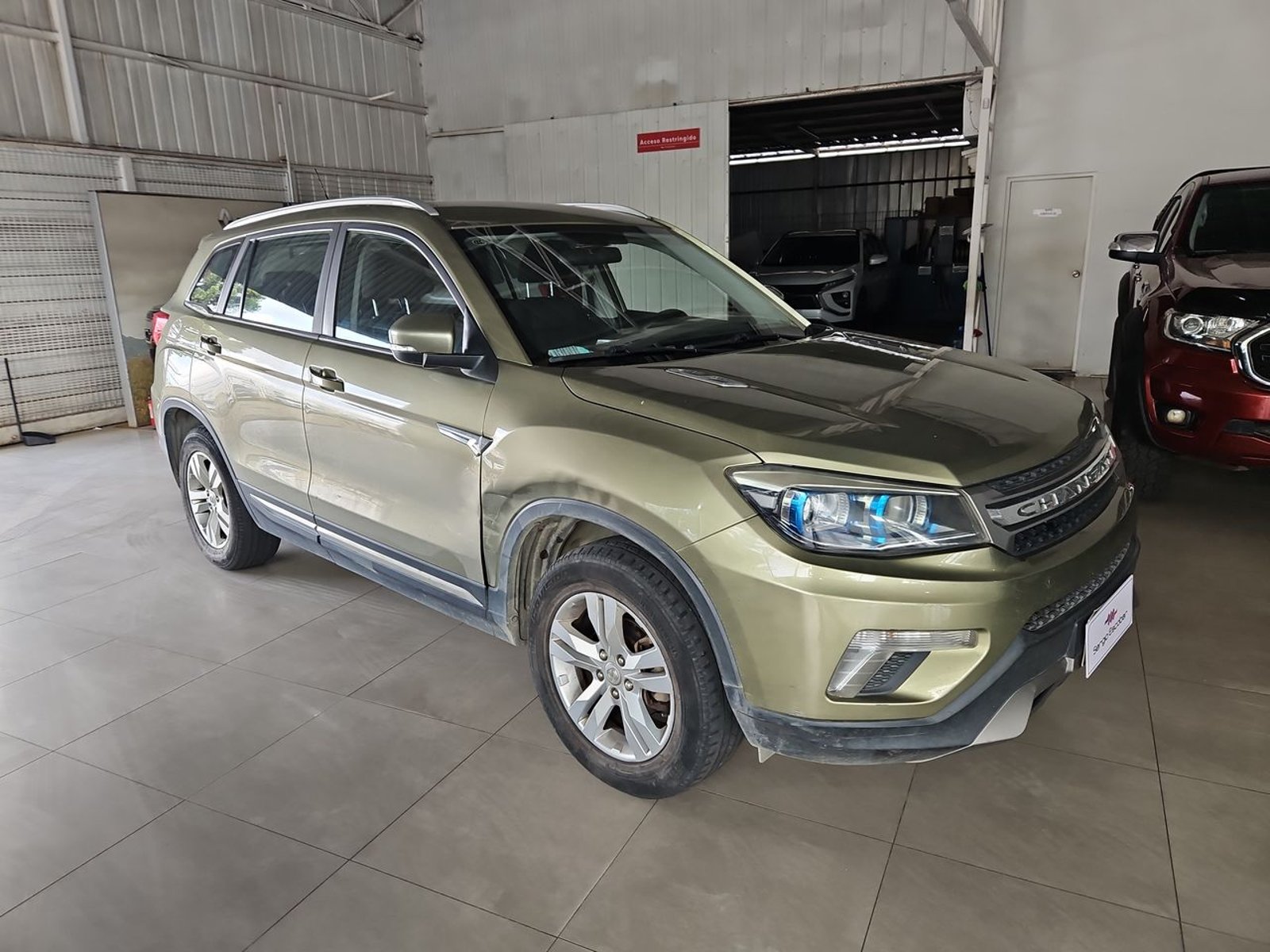 Changan CS75 2018 - Foto 4 de 15