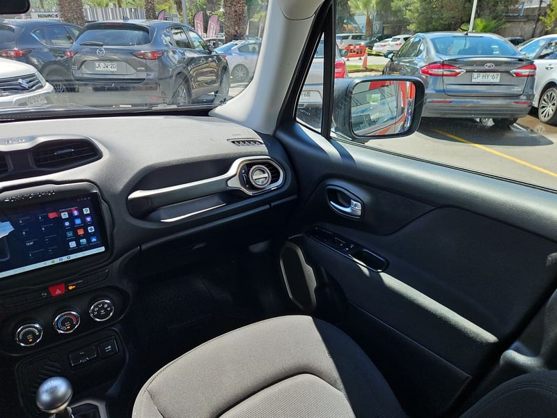 Jeep RENEGADE 2018 - Imagen 11 de 15