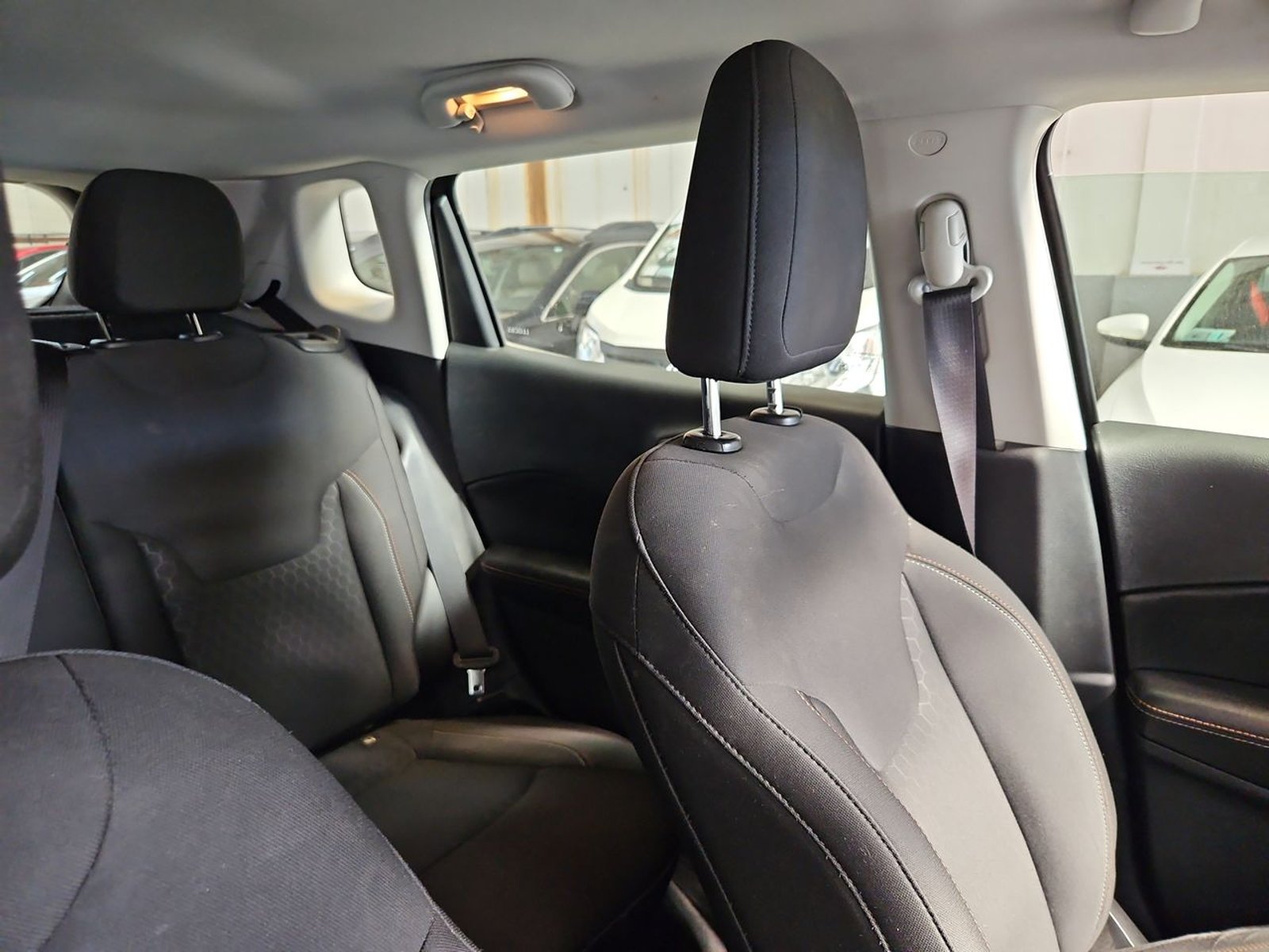 JEEP COMPASS 2020 - Imagen 13 de 15