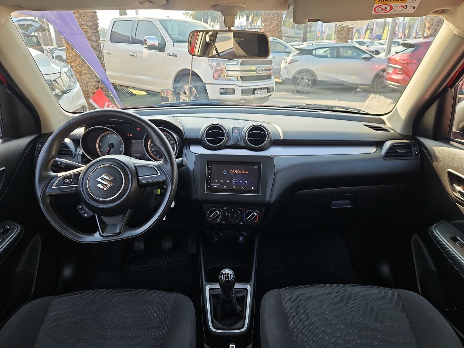 Suzuki SWIFT 2023 - Imagen 10 de 15