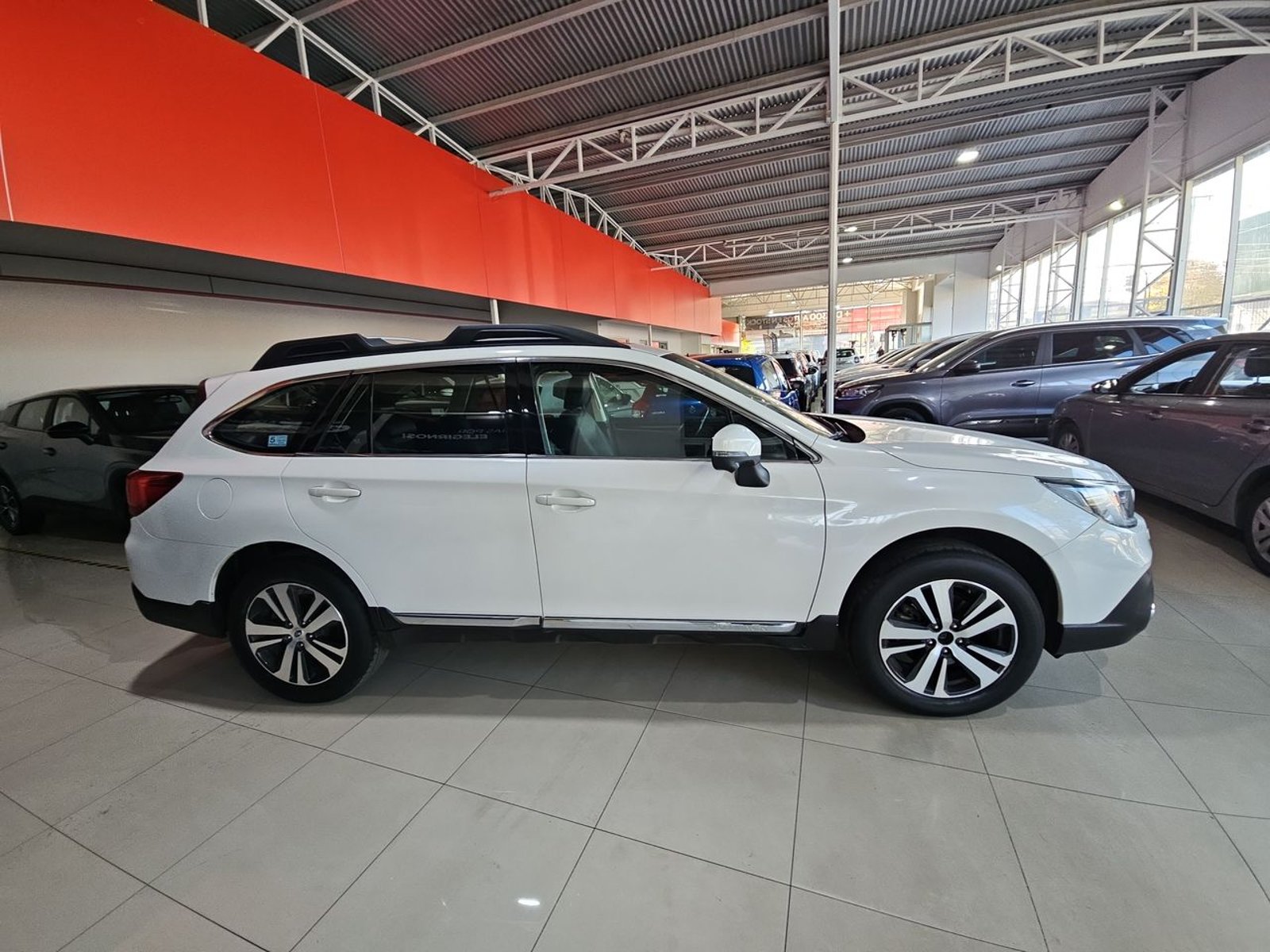 SUBARU OUTBACK 2020 - Imagen 9 de 15