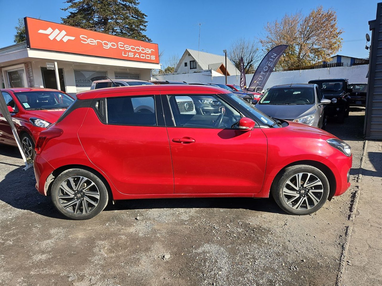 SUZUKI SWIFT 2023 - Imagen 5 de 15