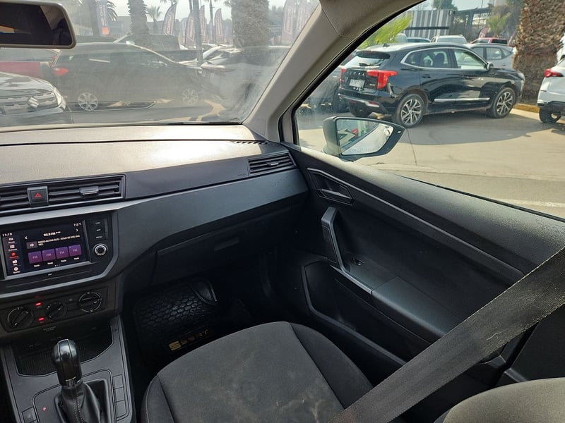 SEAT ARONA 2022 - Imagen 11 de 15