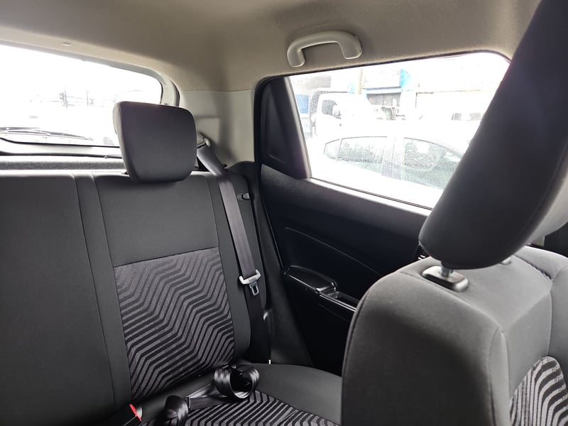 Suzuki SWIFT 2023 - Imagen 13 de 15