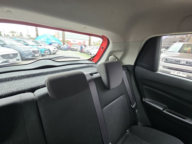 Suzuki SWIFT 2019 - Imagen 15 de 15