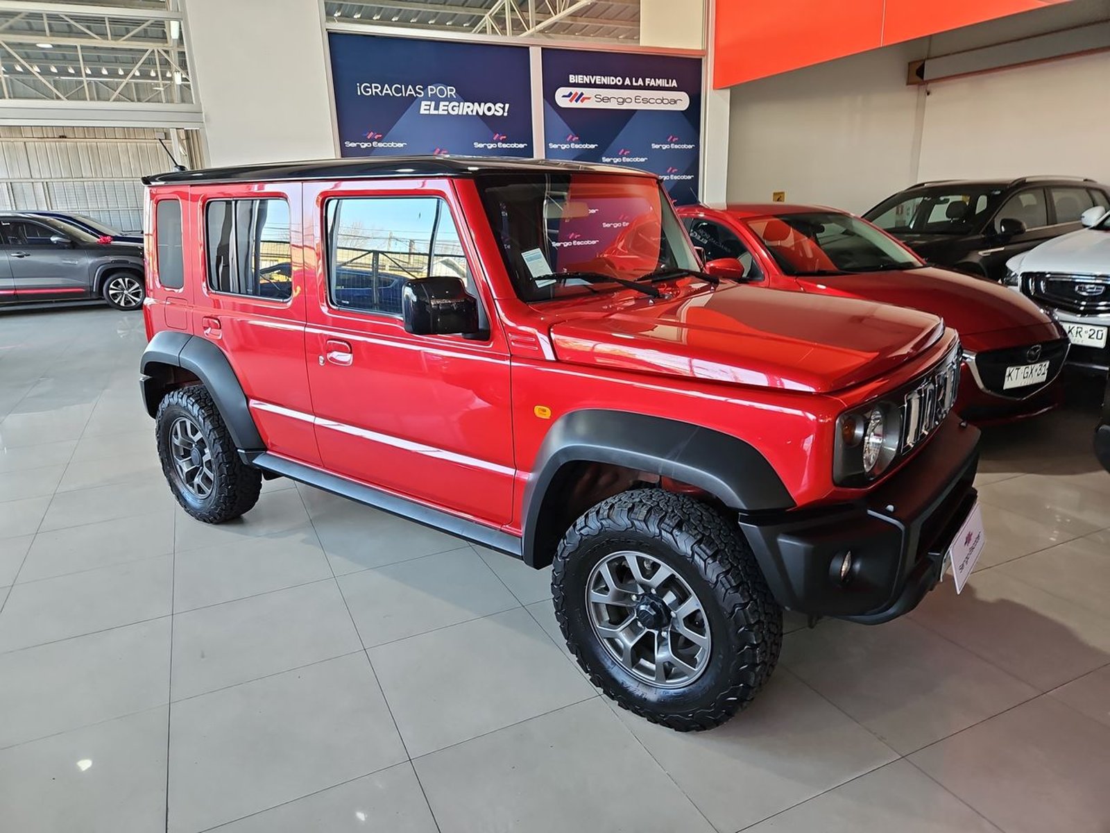 SUZUKI JIMNY 2024 - Foto 4 de 15