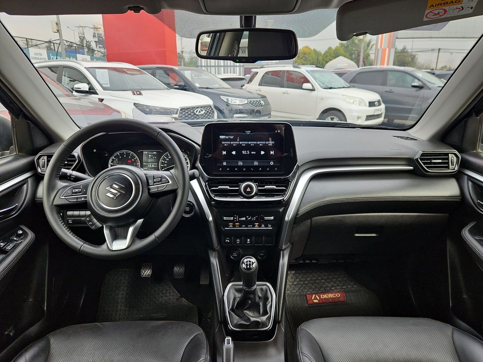 Suzuki GRAND VITARA 2023 - Imagen 10 de 15