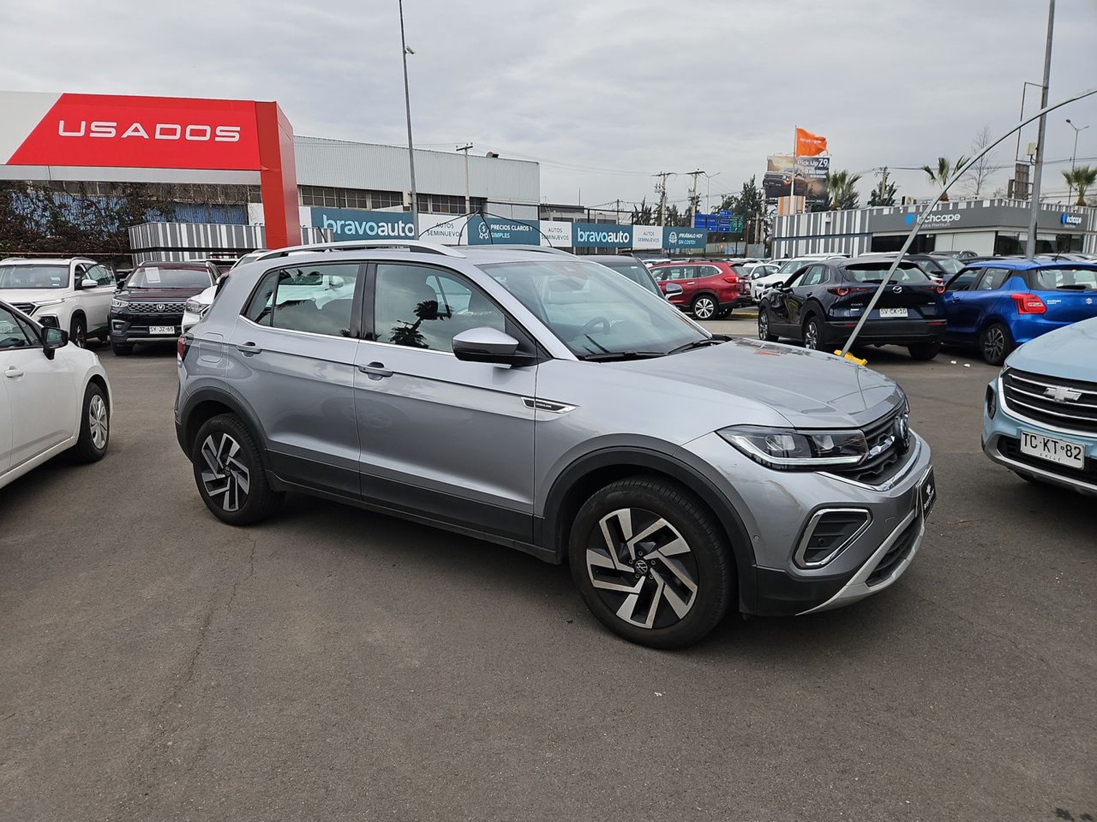 Volkswagen T-CROSS 2025 - Foto 2 de 15