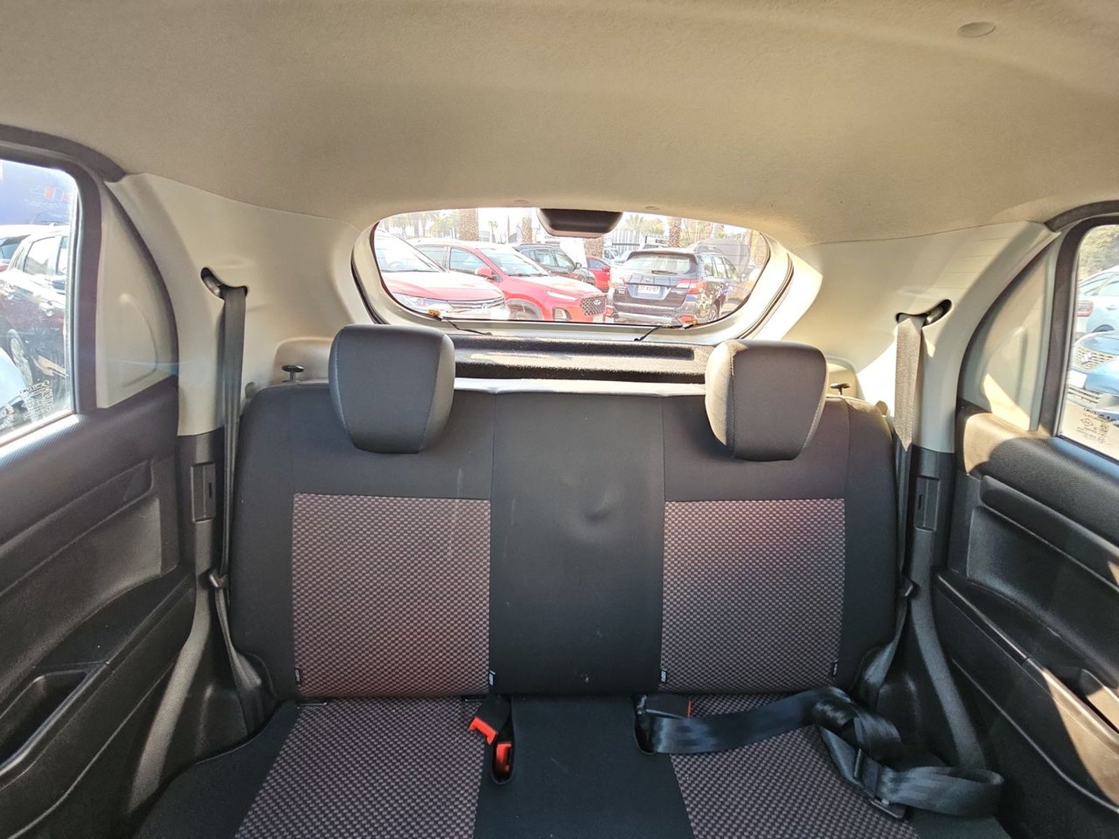Suzuki S-PRESSO 2023 - Imagen 14 de 15