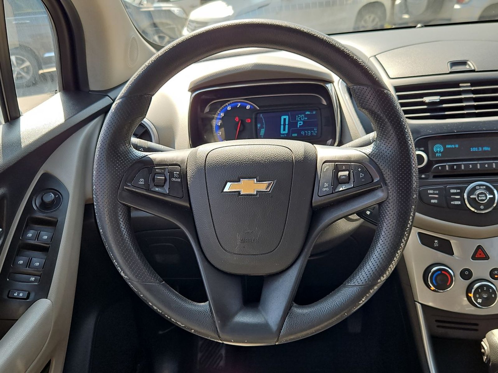 Chevrolet TRACKER 2015 - Imagen 15 de 15
