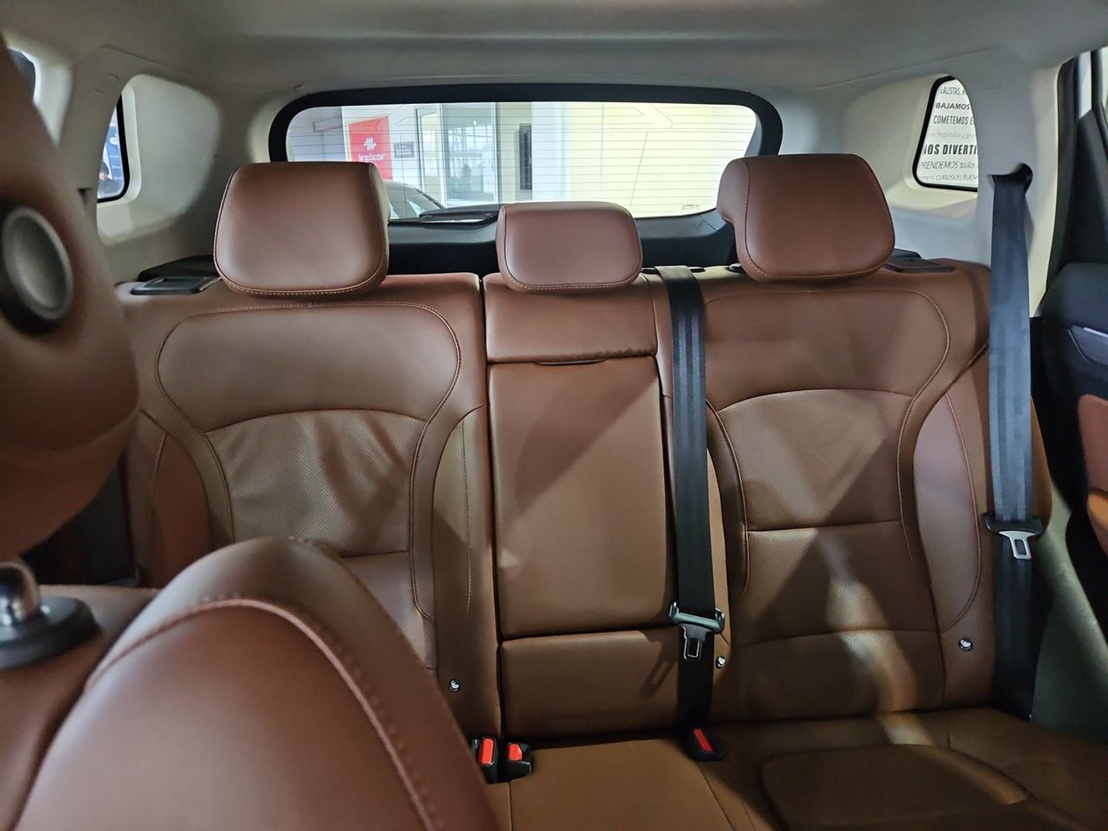 Geely AZKARRA 2023 - Imagen 12 de 15
