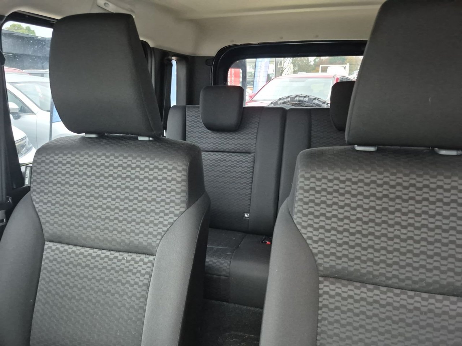 SUZUKI JIMNY 2025 - Imagen 10 de 15