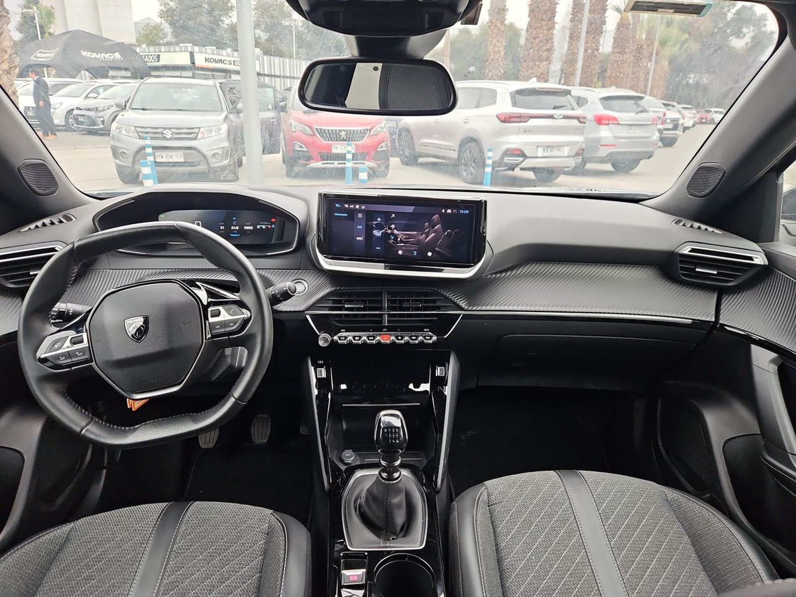 Peugeot 2008 2024 - Imagen 10 de 15