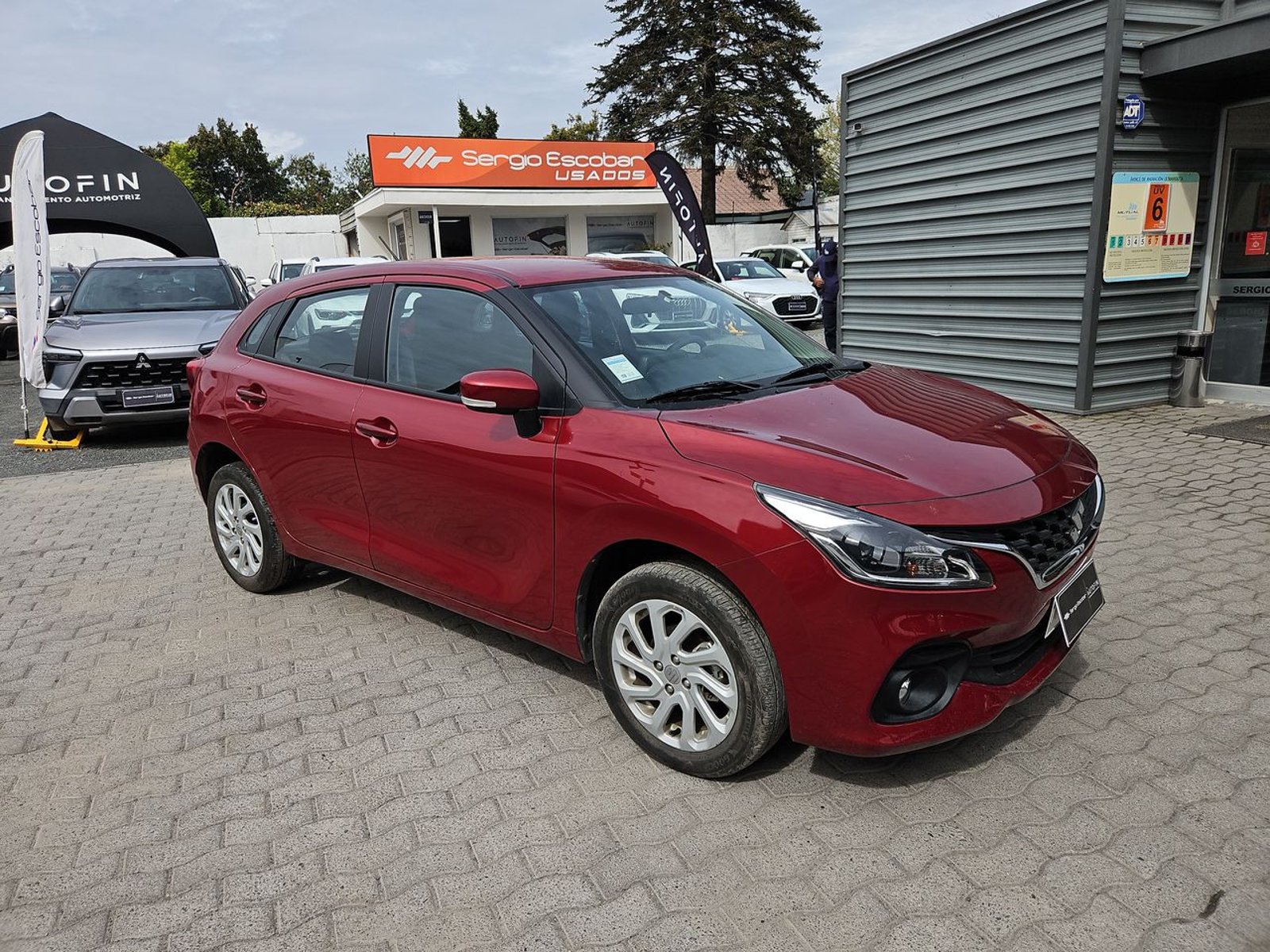 Suzuki BALENO 2024 - Foto 4 de 15