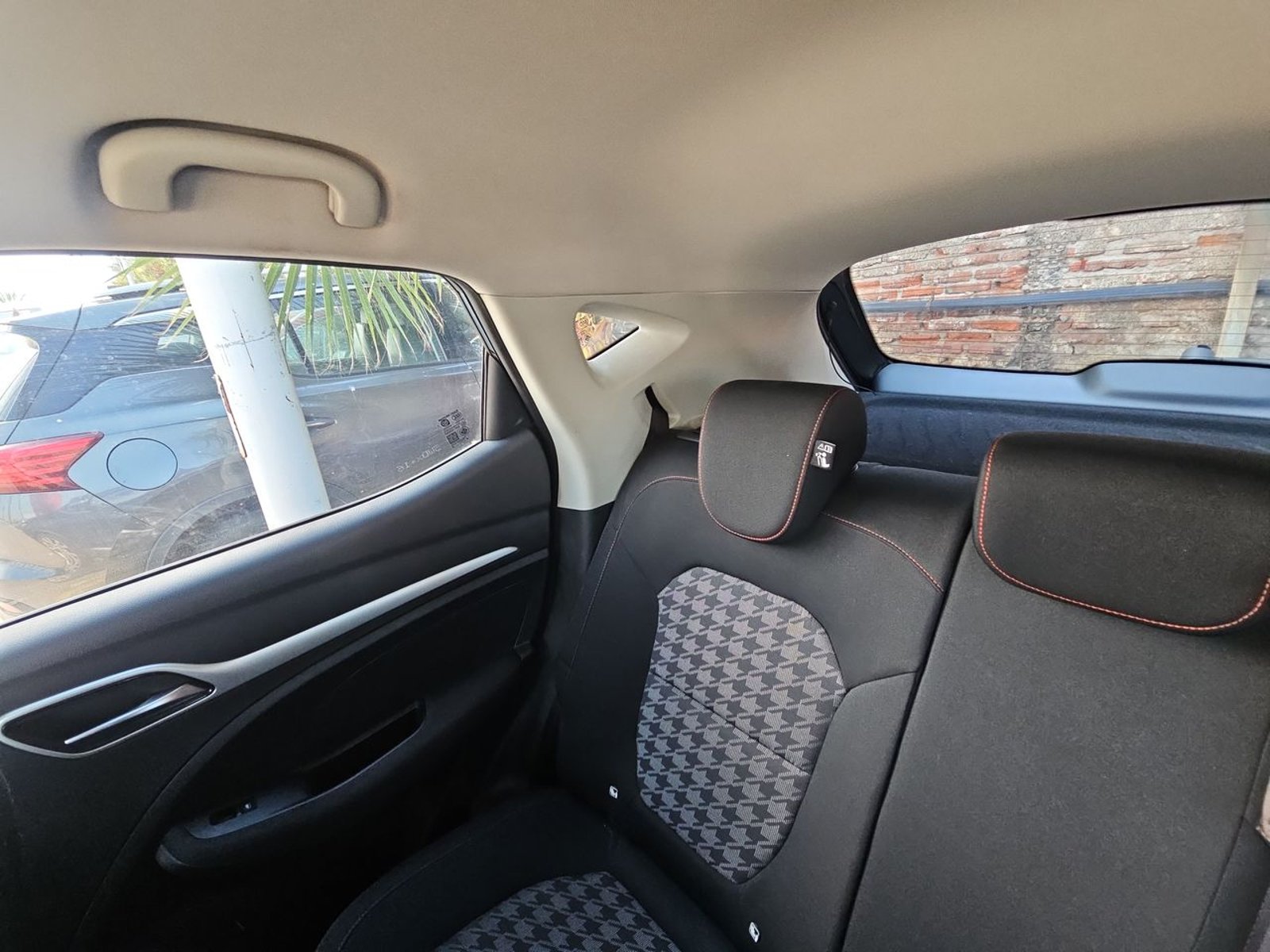 MG ZX 2023 - Imagen 13 de 15