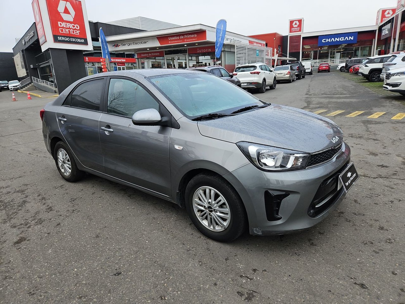 KIA SOLUTO 2024 - Imagen 4 de 15