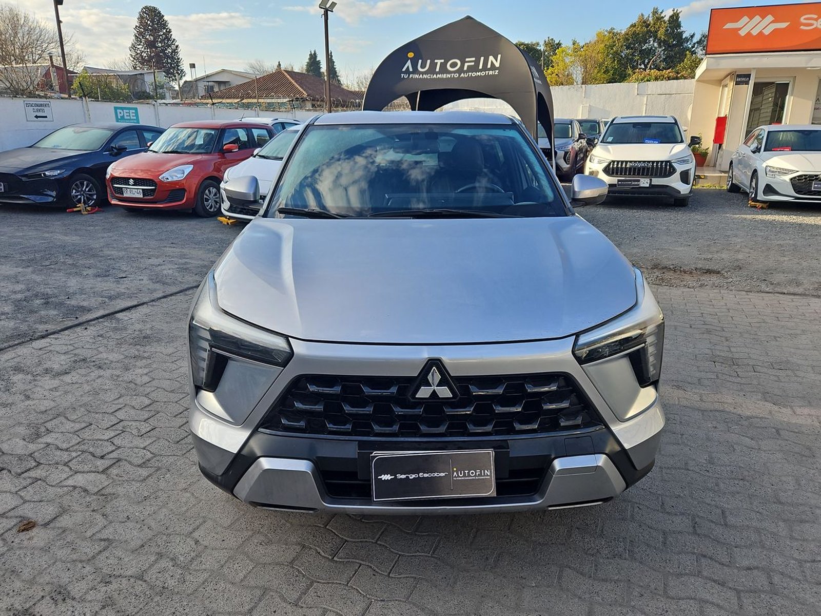 Mitsubishi OUTLANDER 2025 - Foto 2 de 14