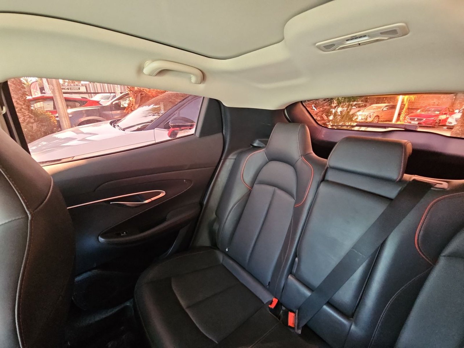 CHANGAN UNI-T 2022 - Imagen 13 de 15
