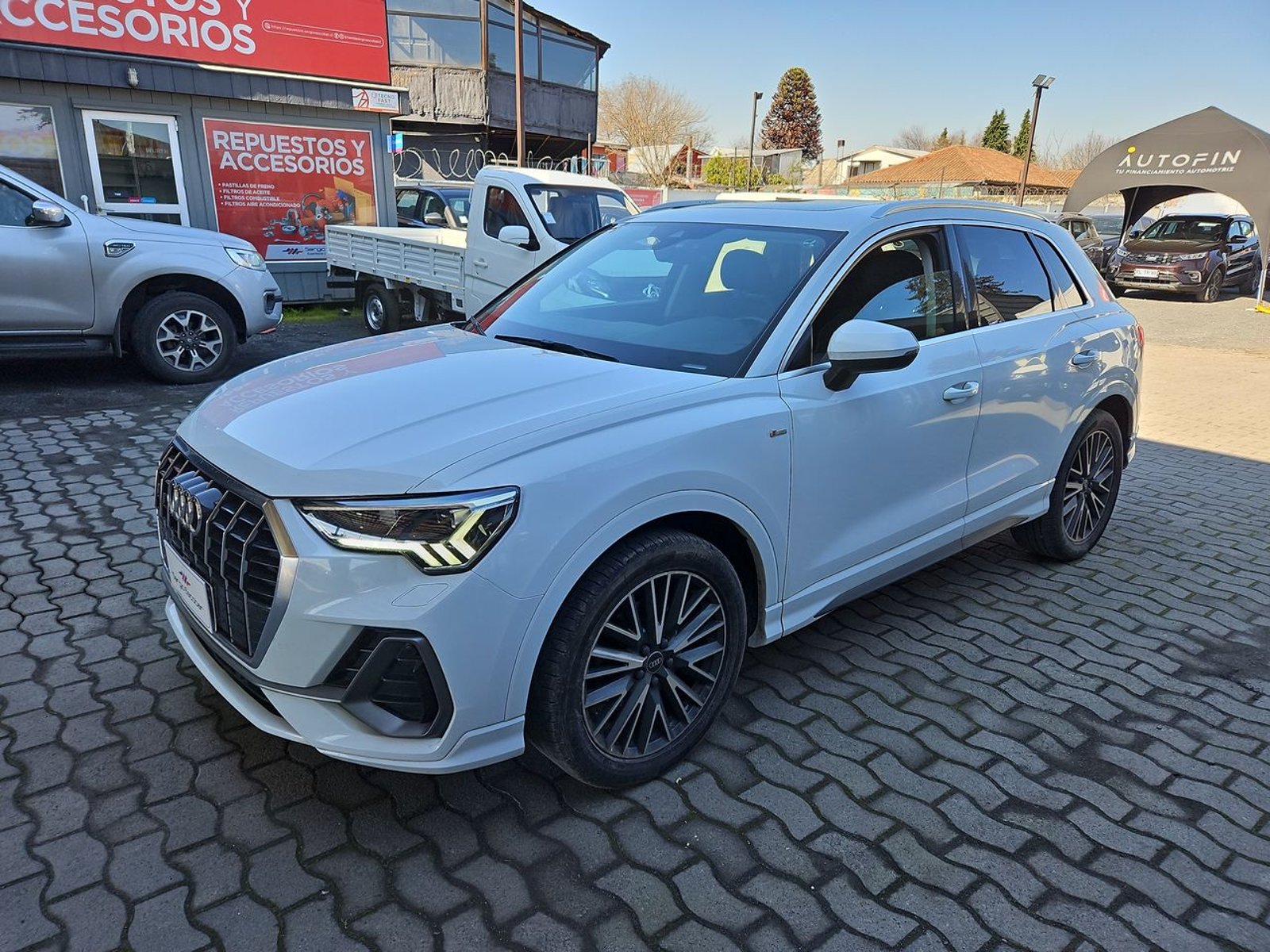 Audi Q3 2023 - Foto 4 de 15