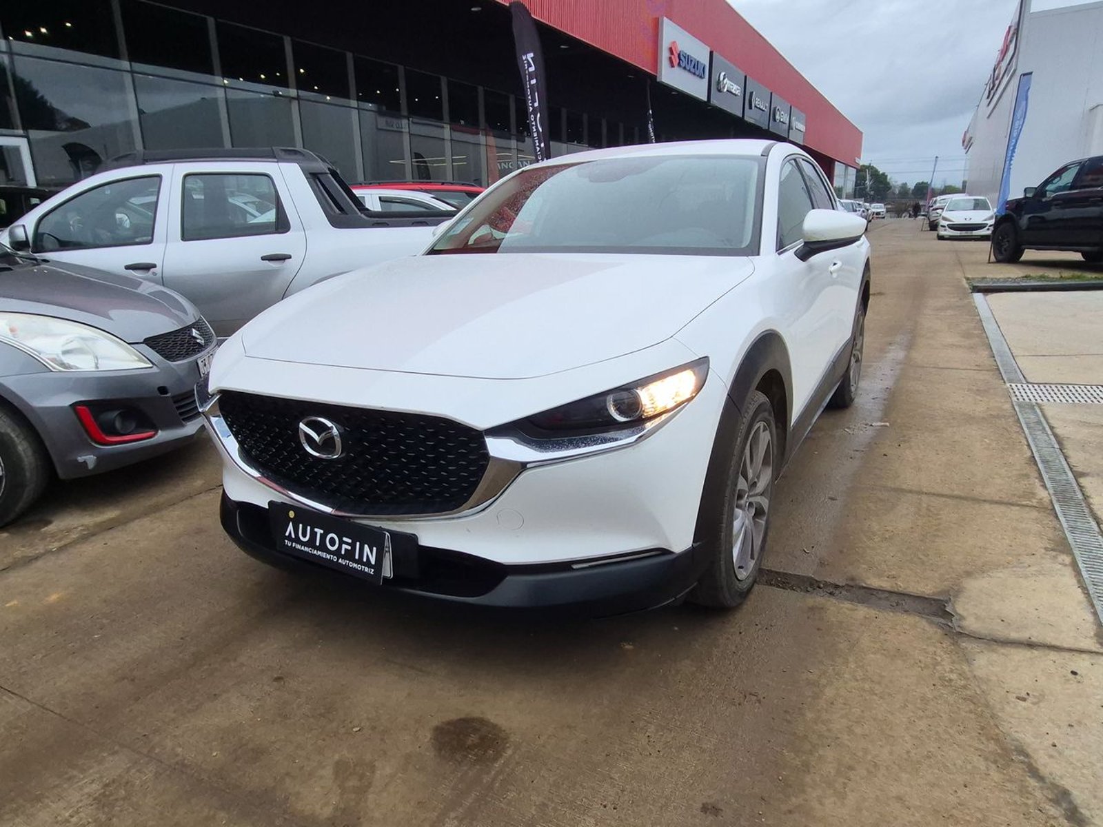 MAZDA CX-30 2025 - Imagen 4 de 15