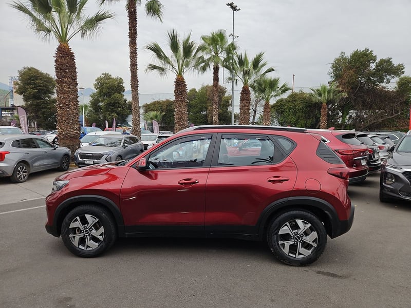 Kia SONET 2022 - Imagen 5 de 15
