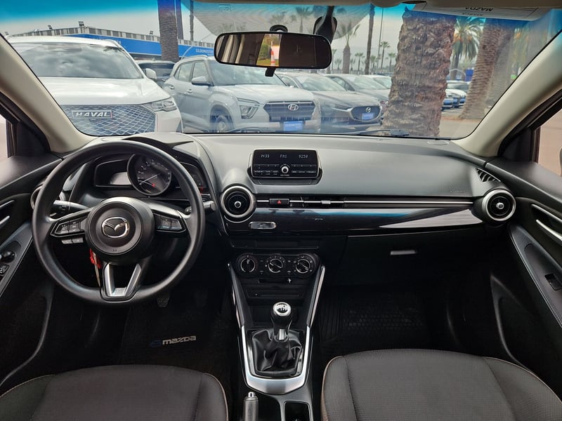Mazda 2 2022 - Imagen 10 de 15