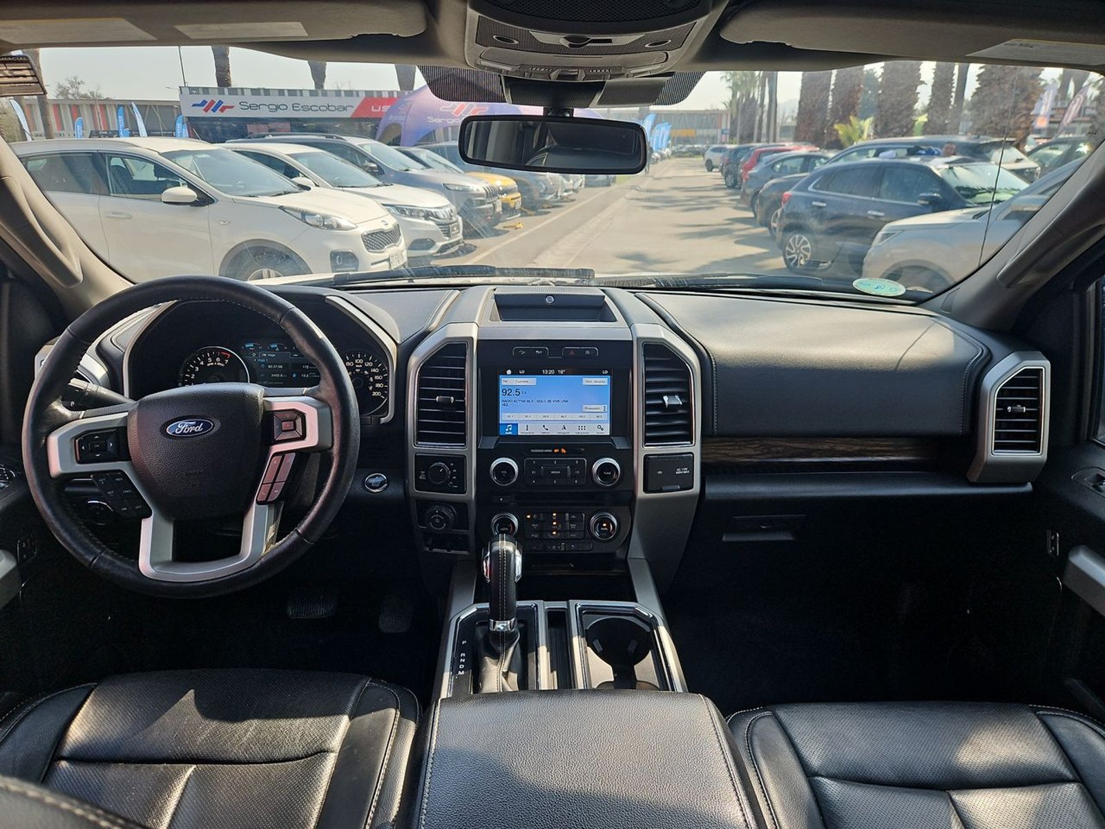 Ford F-150 2019 - Imagen 10 de 15