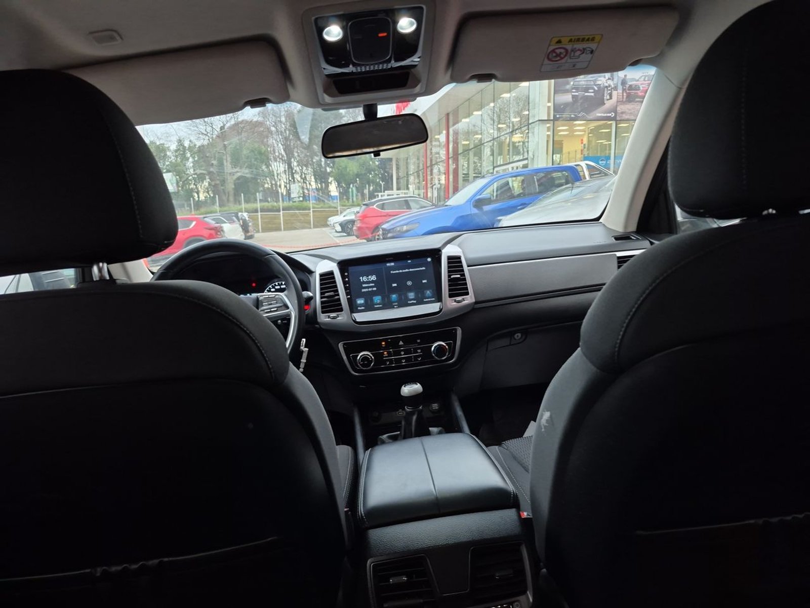 SsangYong REXTON 2023 - Imagen 13 de 15
