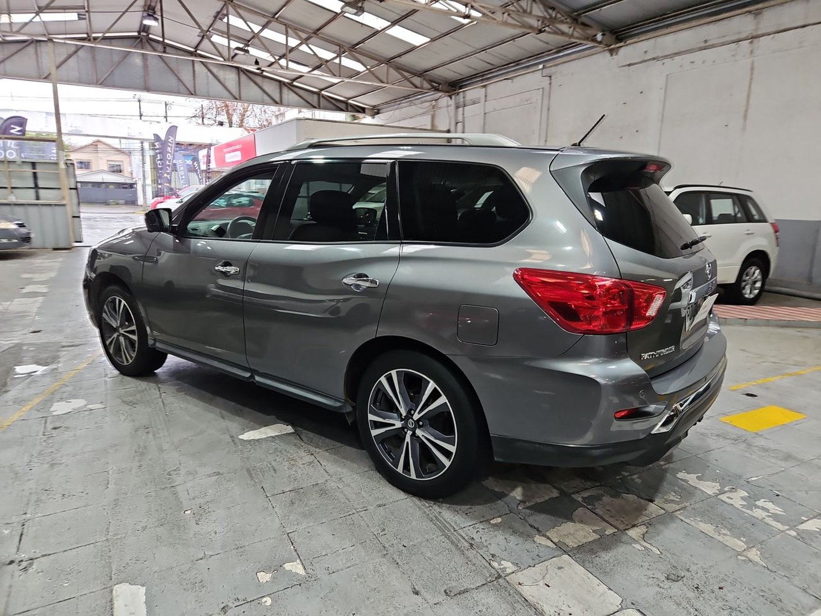 NISSAN PATHFINDER 2020 - Imagen 8 de 15