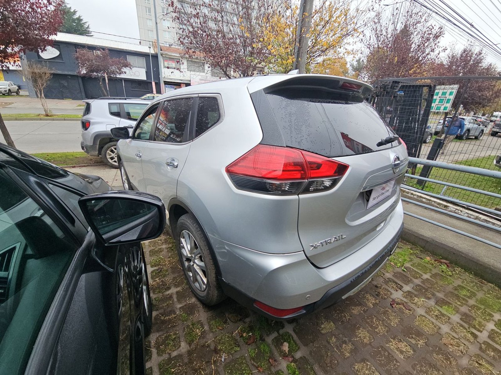 NISSAN X-TRAIL 2023 - Imagen 8 de 15