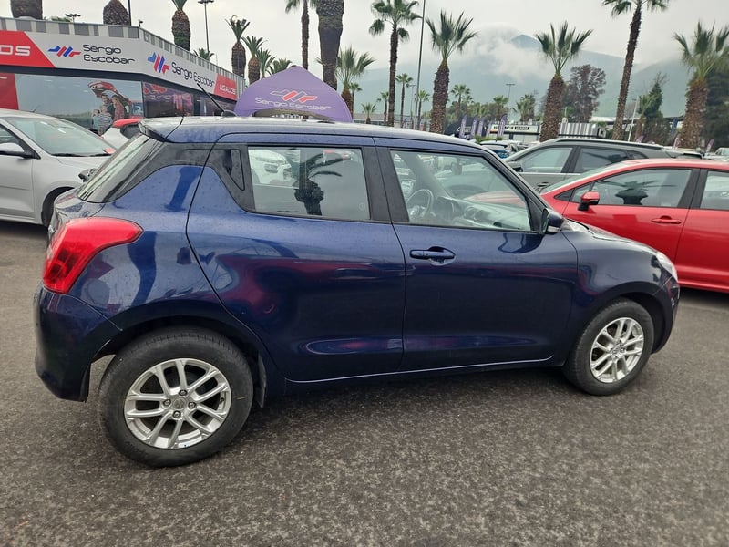 Suzuki SWIFT 2021 - Imagen 9 de 15