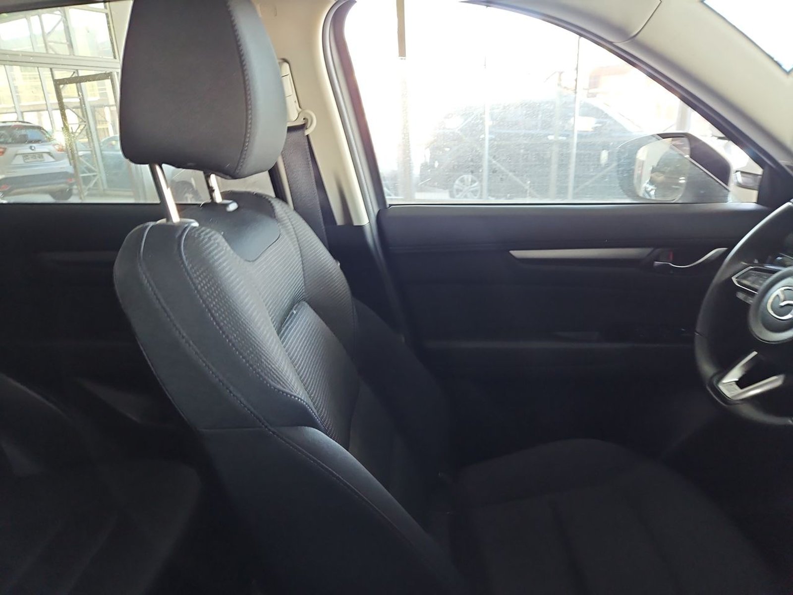 MAZDA CX-5 2023 - Imagen 14 de 15