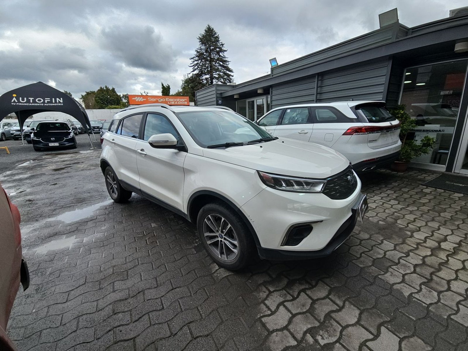 Ford TERRITORY 2023 - Foto 4 de 15