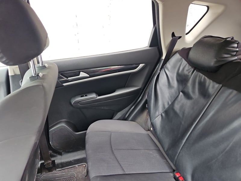 Dongfeng AX7 2019 - Imagen 11 de 15