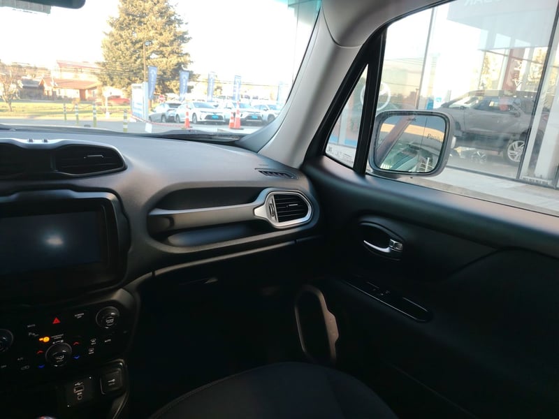 Jeep RENEGADE 2022 - Imagen 11 de 15