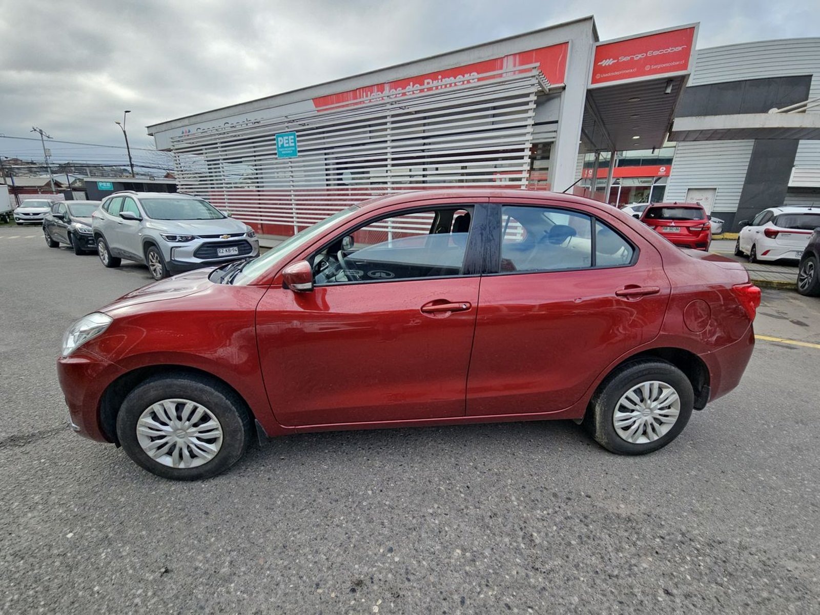 Suzuki DZIRE 2021 - Imagen 9 de 15
