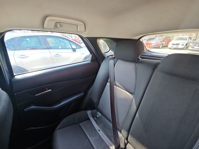 Mazda CX-30 2021 - Imagen 13 de 15