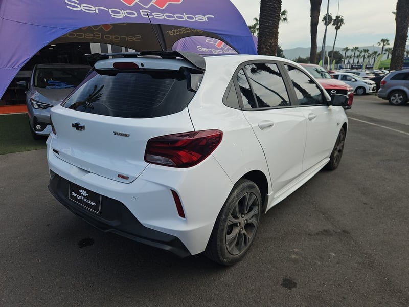 Chevrolet ONIX 2021 - Imagen 8 de 15