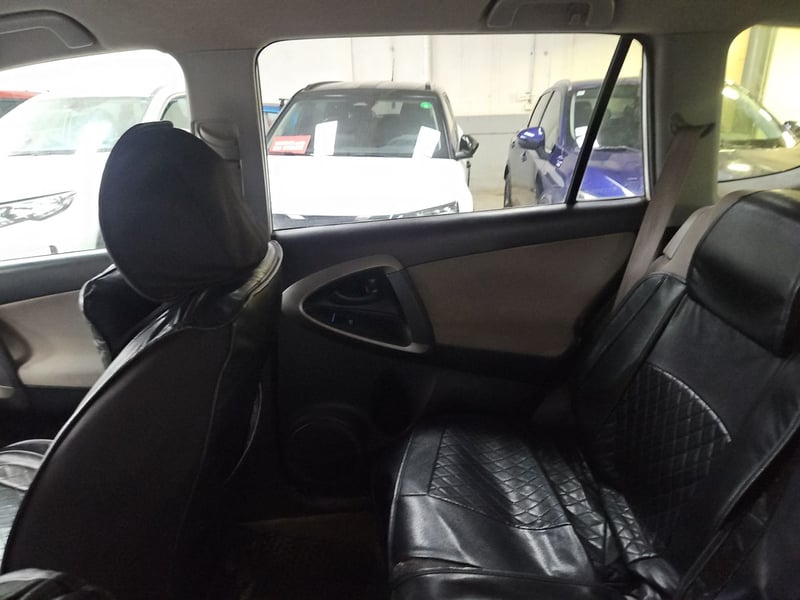 Toyota RAV4 2011 - Imagen 10 de 15