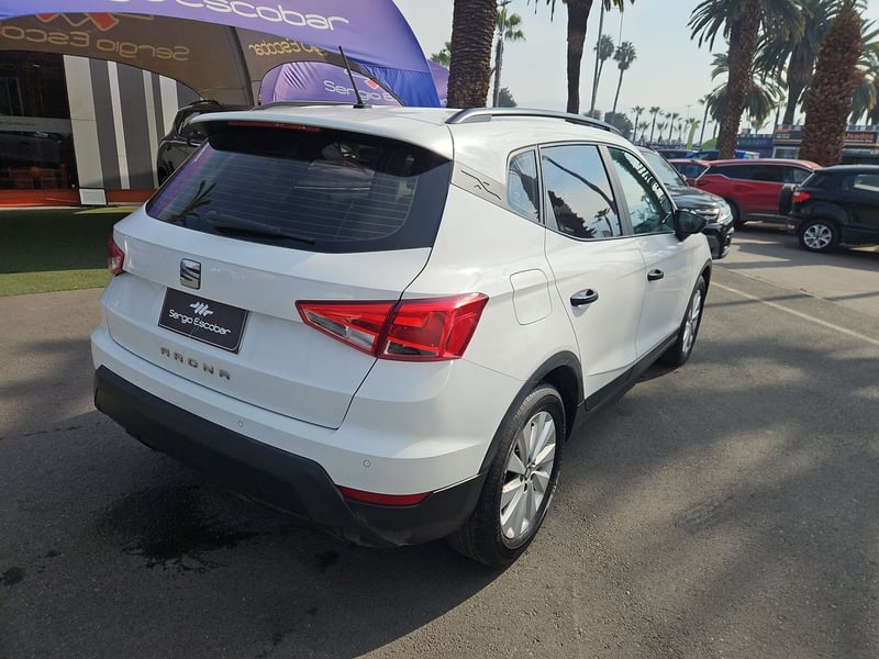 SEAT ARONA 2022 - Imagen 8 de 15